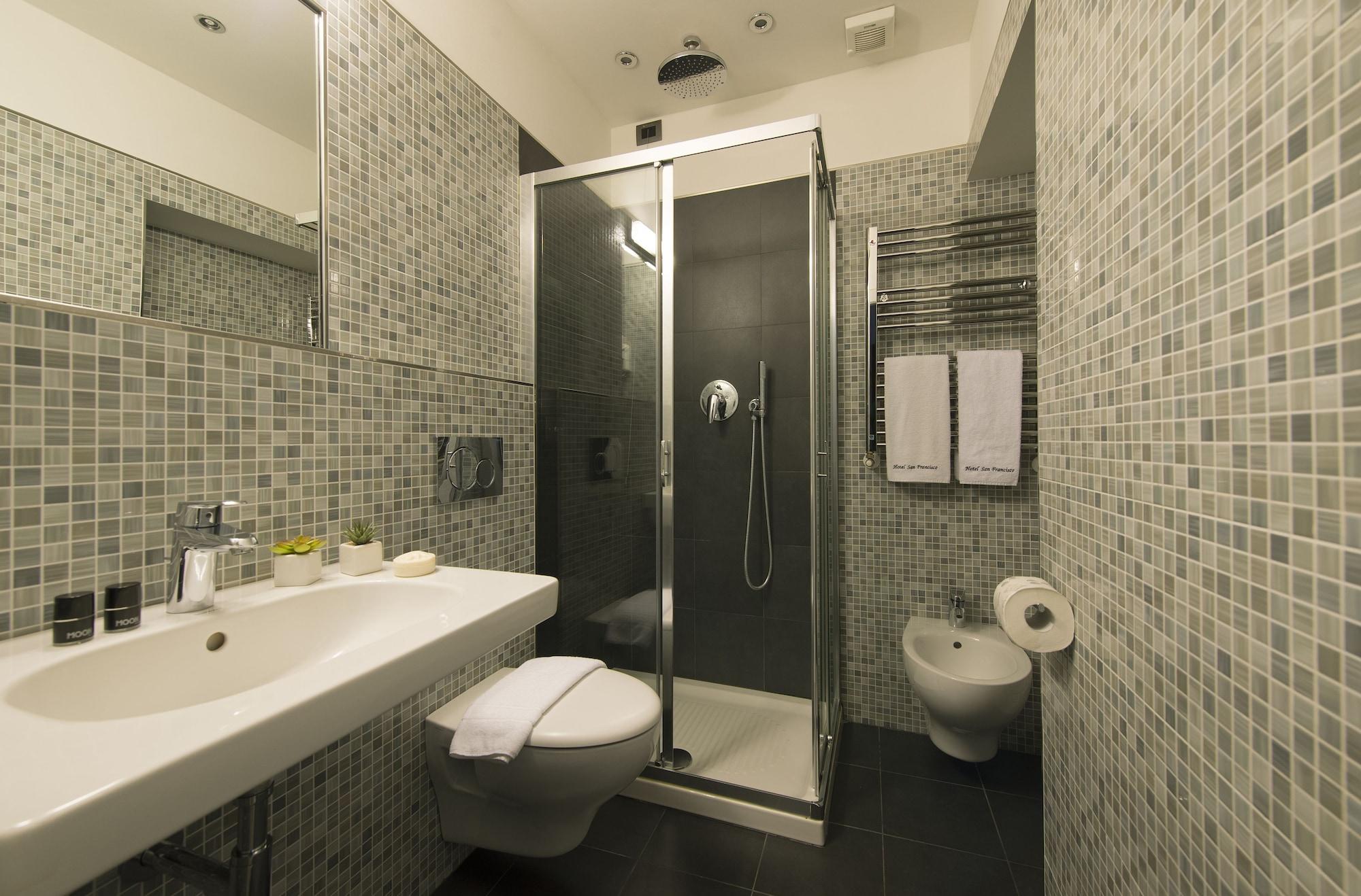 Hotel San Francisco Milaan Buitenkant foto