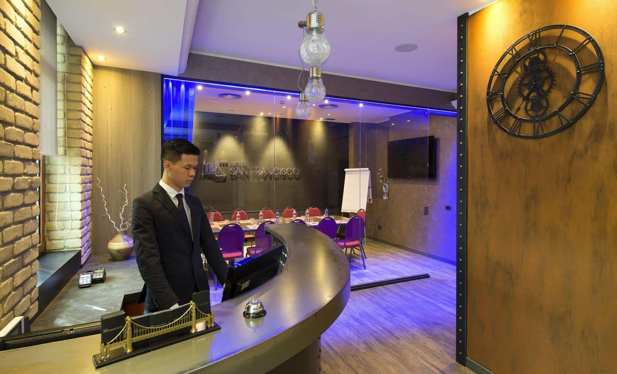 Hotel San Francisco Milaan Buitenkant foto